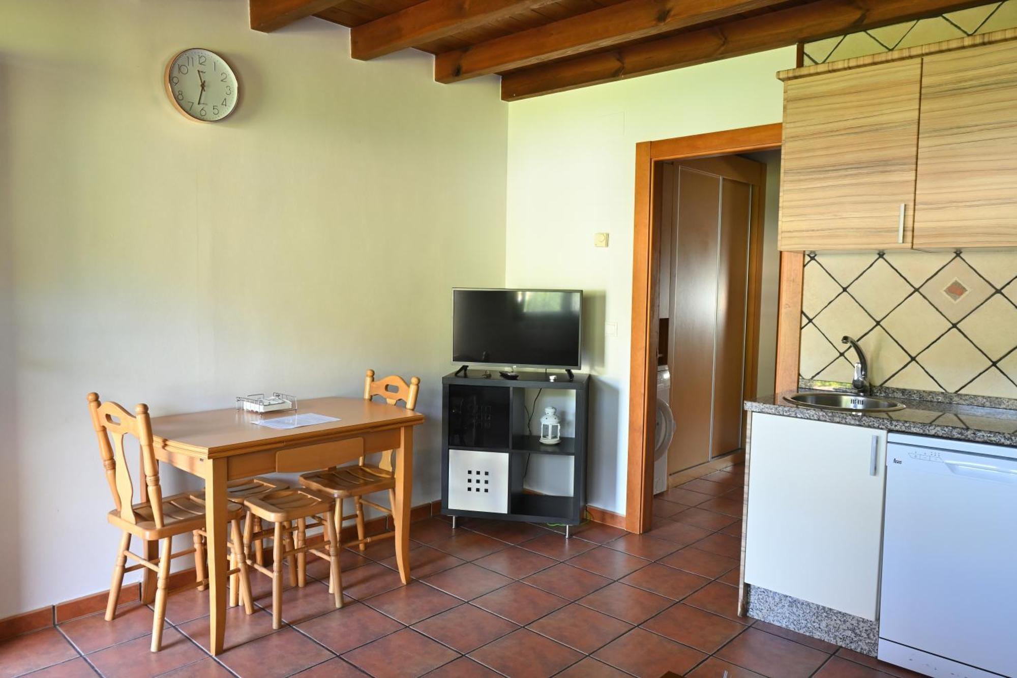 Apartamentos Aires De Avin - Onis Kültér fotó