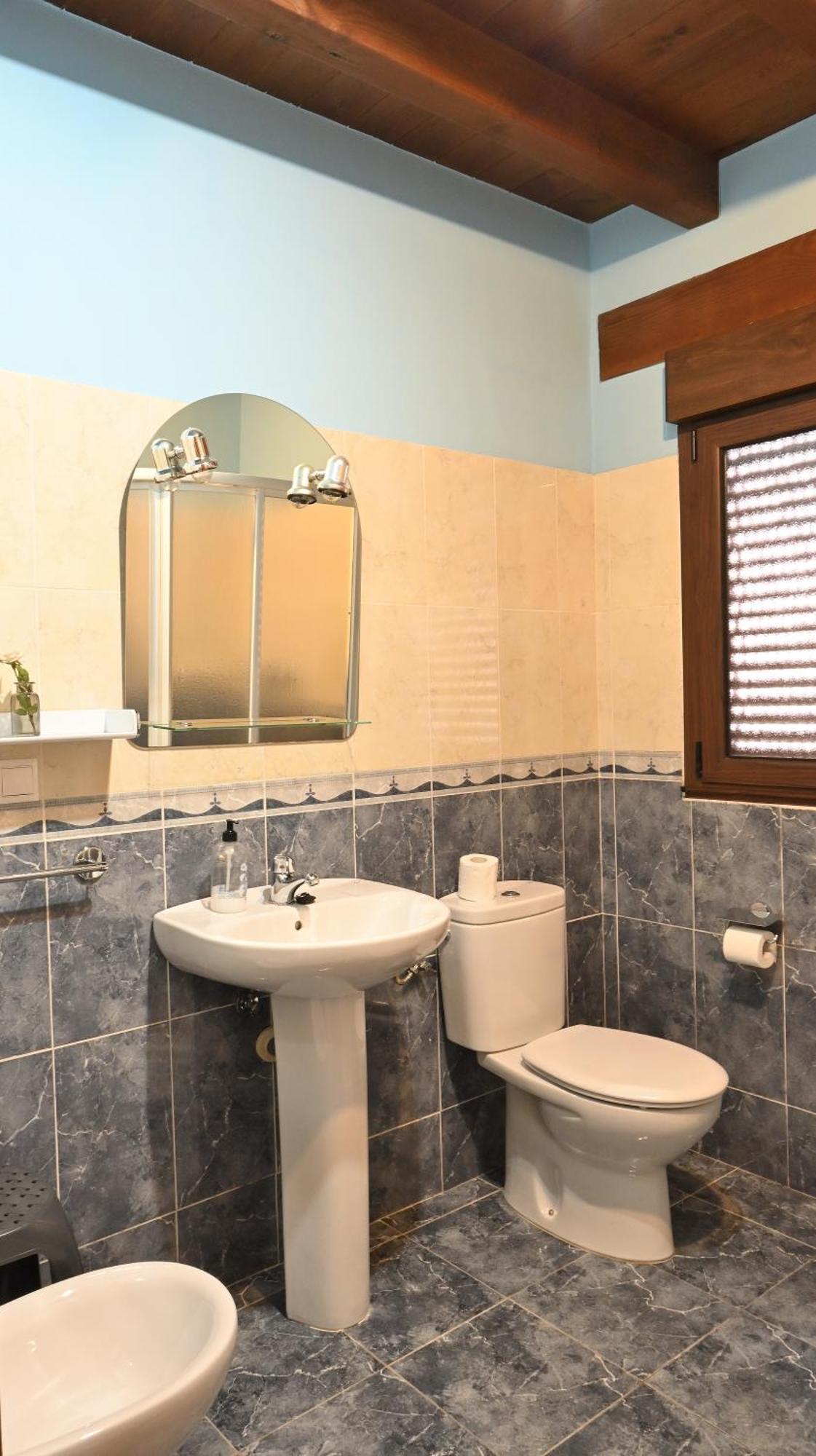 Apartamentos Aires De Avin - Onis Kültér fotó